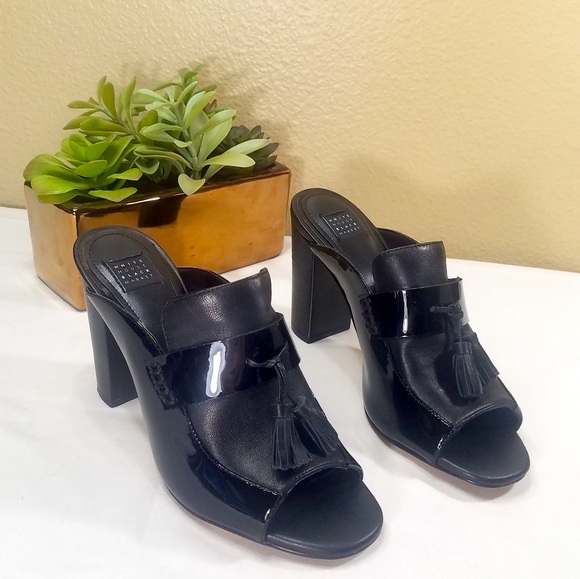 White House Black Market Shoes - WHITE HOUSE BLACK MARKET HIGH HEEL BLACK LEATHER MULES